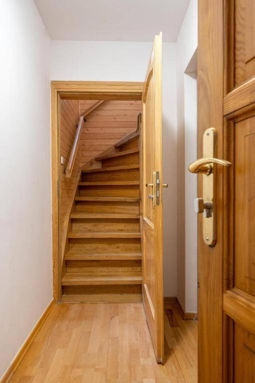 Apartament Centrum Zakopaneアパートメント エクステリア 写真